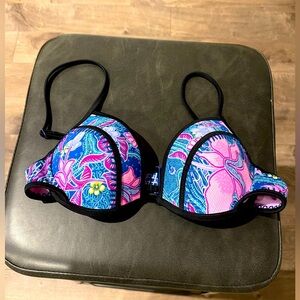 Victoria’s Secret swim top 34B like new